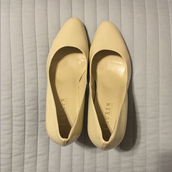 👠 Ralph Lauren Heels 👠 - Picture 3 of 7